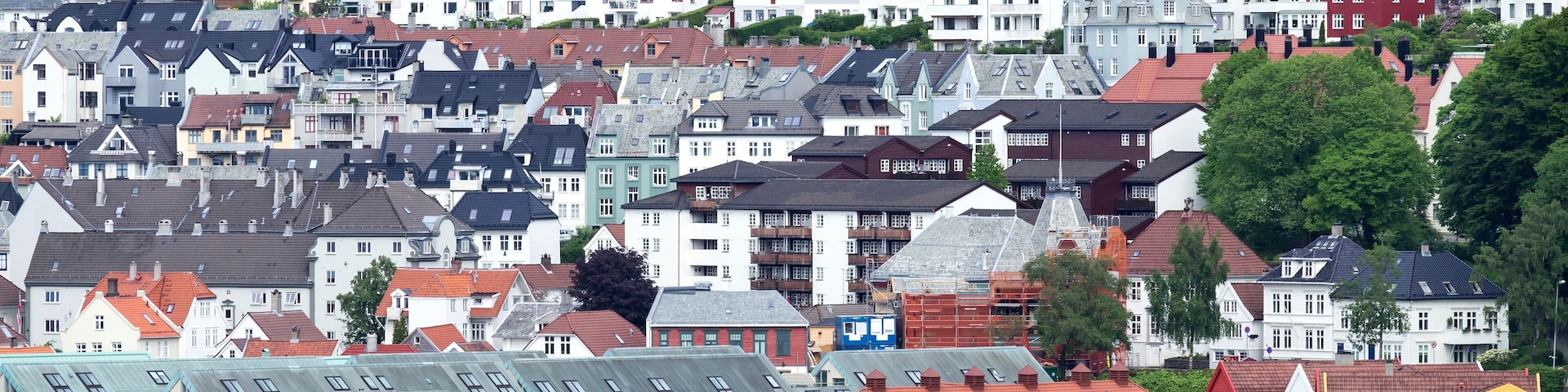 seaside view of Sandviken, a traditional neighborhood of the city of Bergen in Hordaland county, Norway; Shutterstock ID 676797586; Purchase Order: -