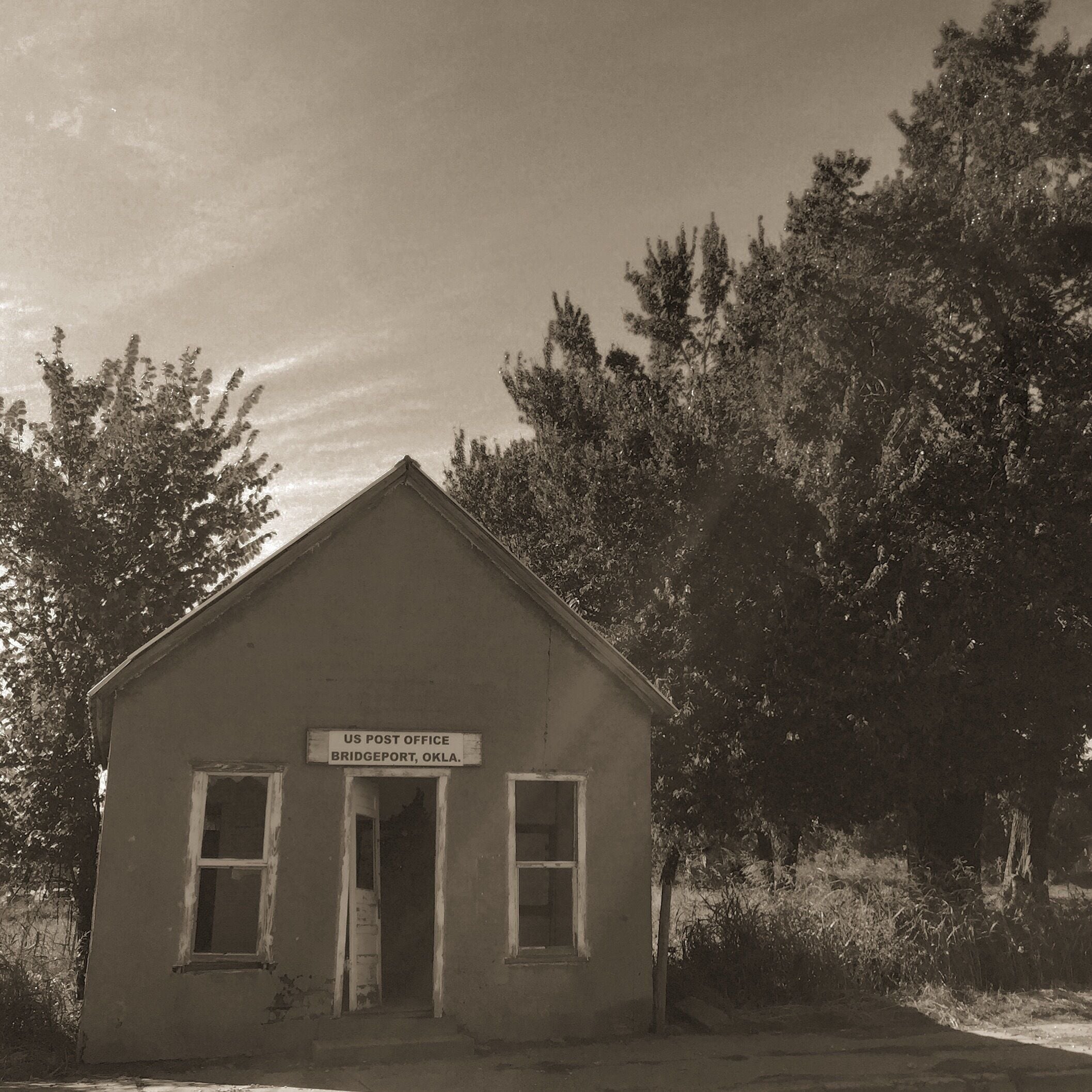 I walked around inside since the door was open. Looked pretty creepy and old. 