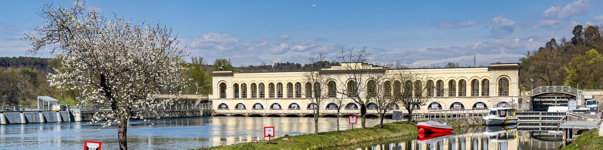 View of Panperduto dam, a 19th century hydraulic masterpiece located on the Villoresi canal, Lombardy, Italy
