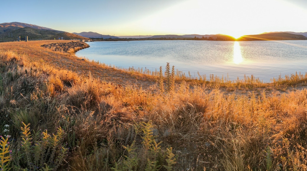 View at Lake Ruataniwha in New Zealand