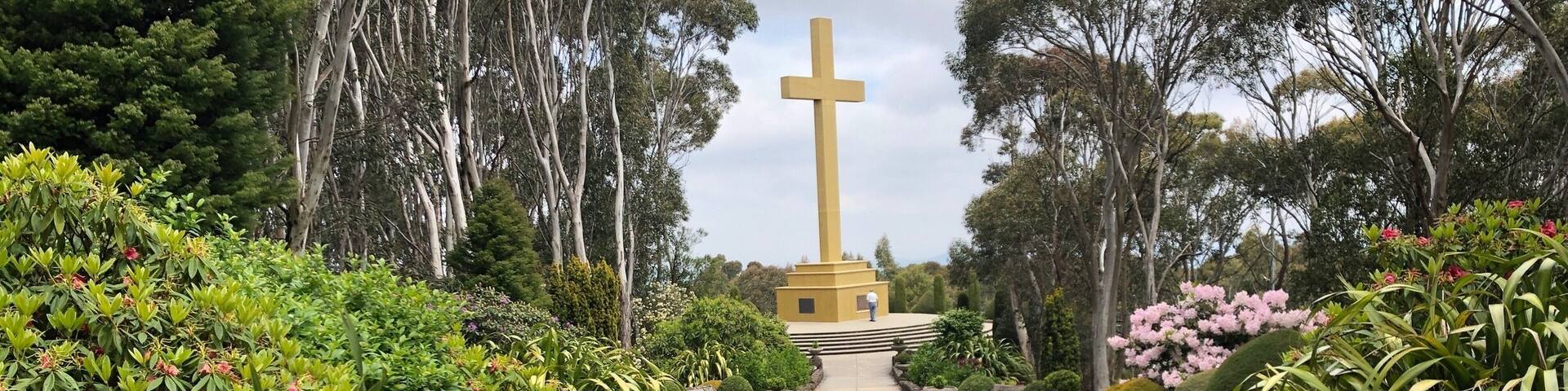 Mount Macedon memorial cross. A lovely spot for a family picnic. Easy access. Has a cafe nearby. Great views of surrounding countryside.
