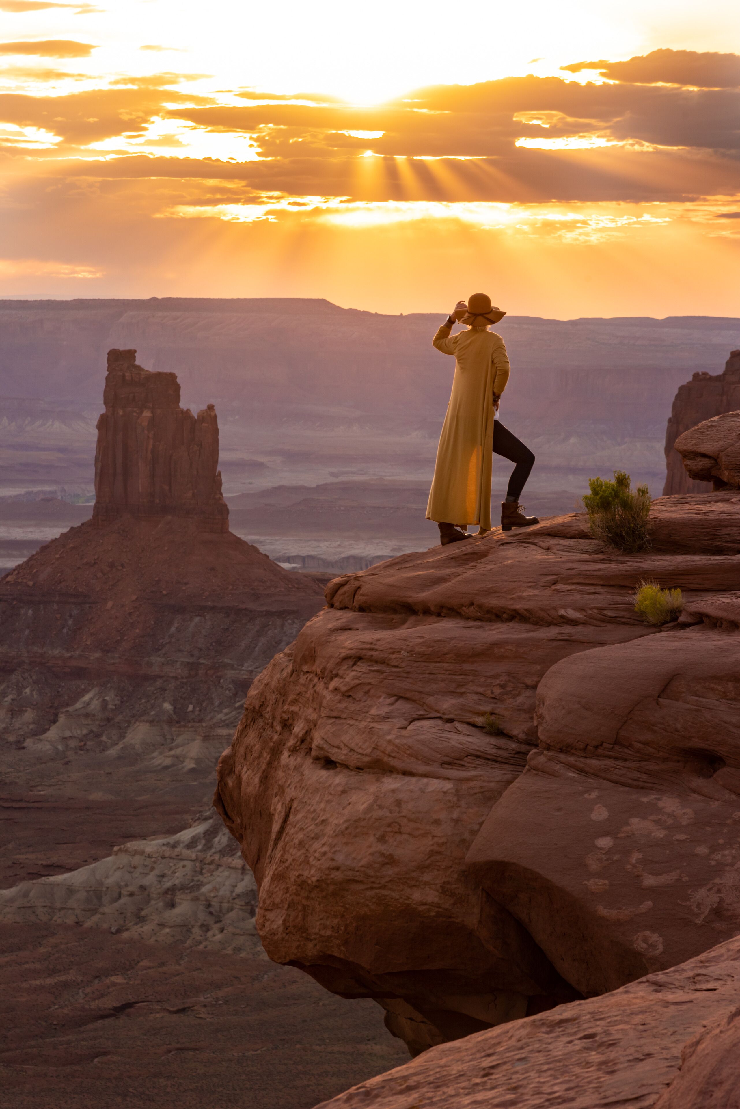 I think Canyonlands will always have a huge piece of my heart. From the first time I set eyes on this place it took my breath away!

The views here rival that of the Grand Canyon without the craziness for the crowds. It's definitely one of my favorite National Parks in the USA, and makes for some epic landscape photography,

#wheretoexplorenext #thebestisyettocome #adventure #getlost #optoutside #getoutdoors #naturelovers #nature #adventureculture #explore #exploremore #keepexploring #wildandfree #wildernessculture #travel #travelstoke #roamtheplanet #wanderlust #travellife #travelgram #letsgosomewhere #mytinyatlas #stayandwander #wandermore #adventureawaits #liveyouradventure #discoverearth #sheisnotlost #iamatraveler