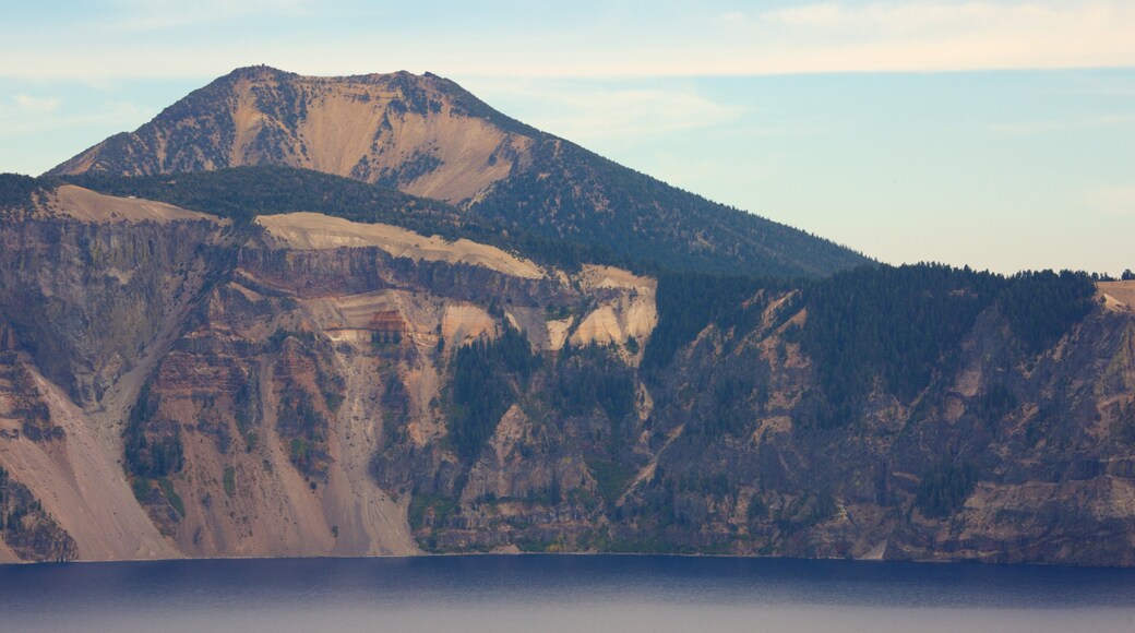 Crater Lake National Park which includes mountains and a lake or waterhole