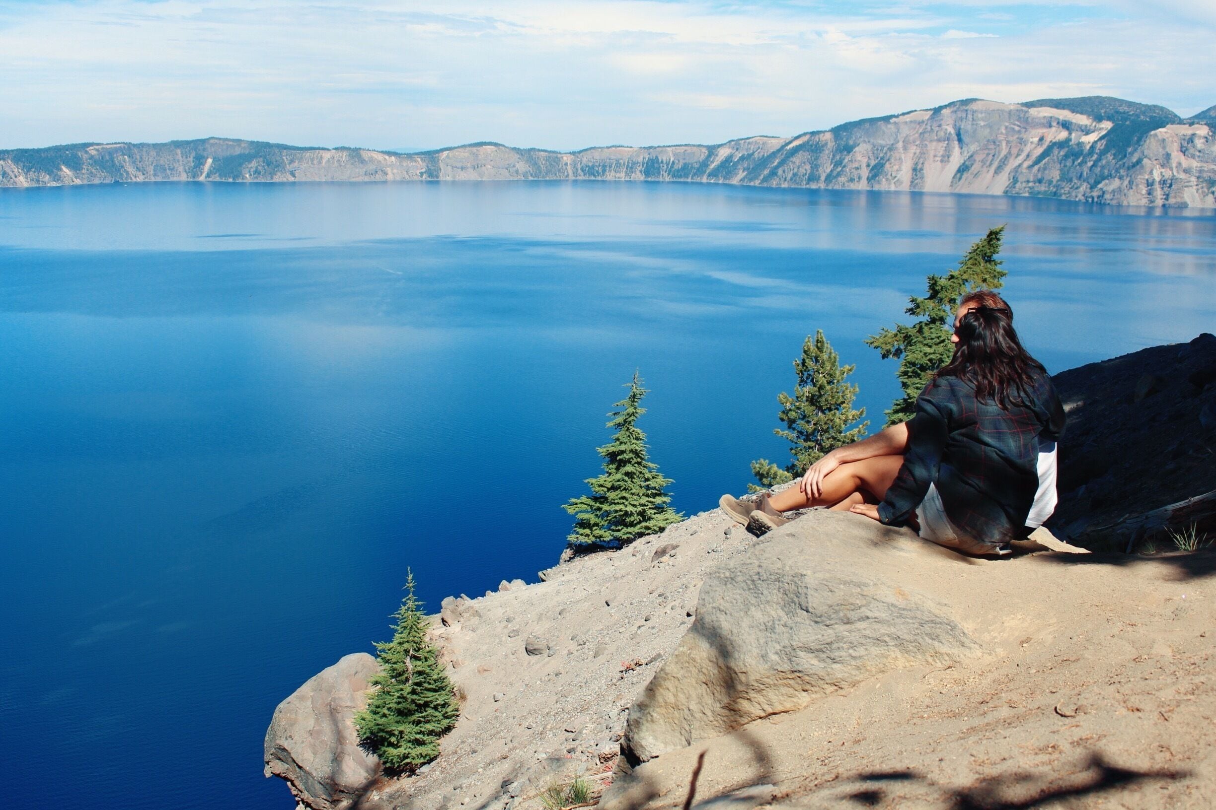 #AquaTrove

Picture from my trip up to the Pacific Northwest, stopped to enjoy the view of Crater Lake with my love.