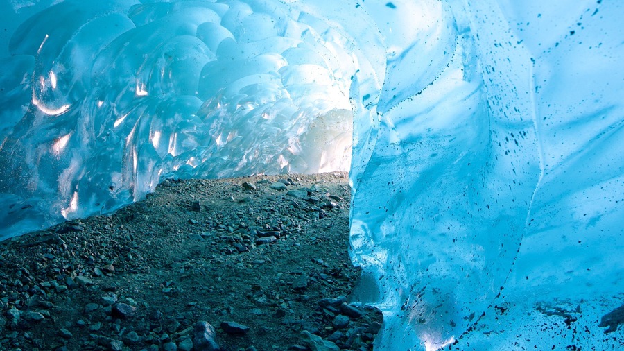 Wrangell-St. Elias National Park and Preserve showing caves