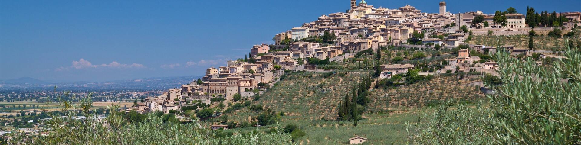 Trevi featuring tranquil scenes, a small town or village and landscape views