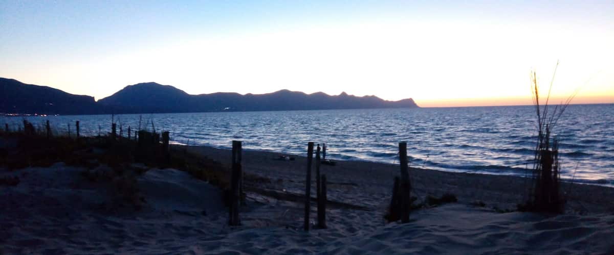 Spiaggia di Alcamo Marina nei pressi del bosco "Le macchie" (Contrada Calatubo - zona Aleccia)