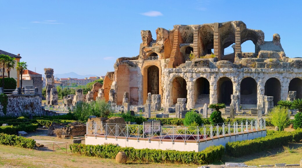 Capua Amphitheater - Capua amphitheatre 12