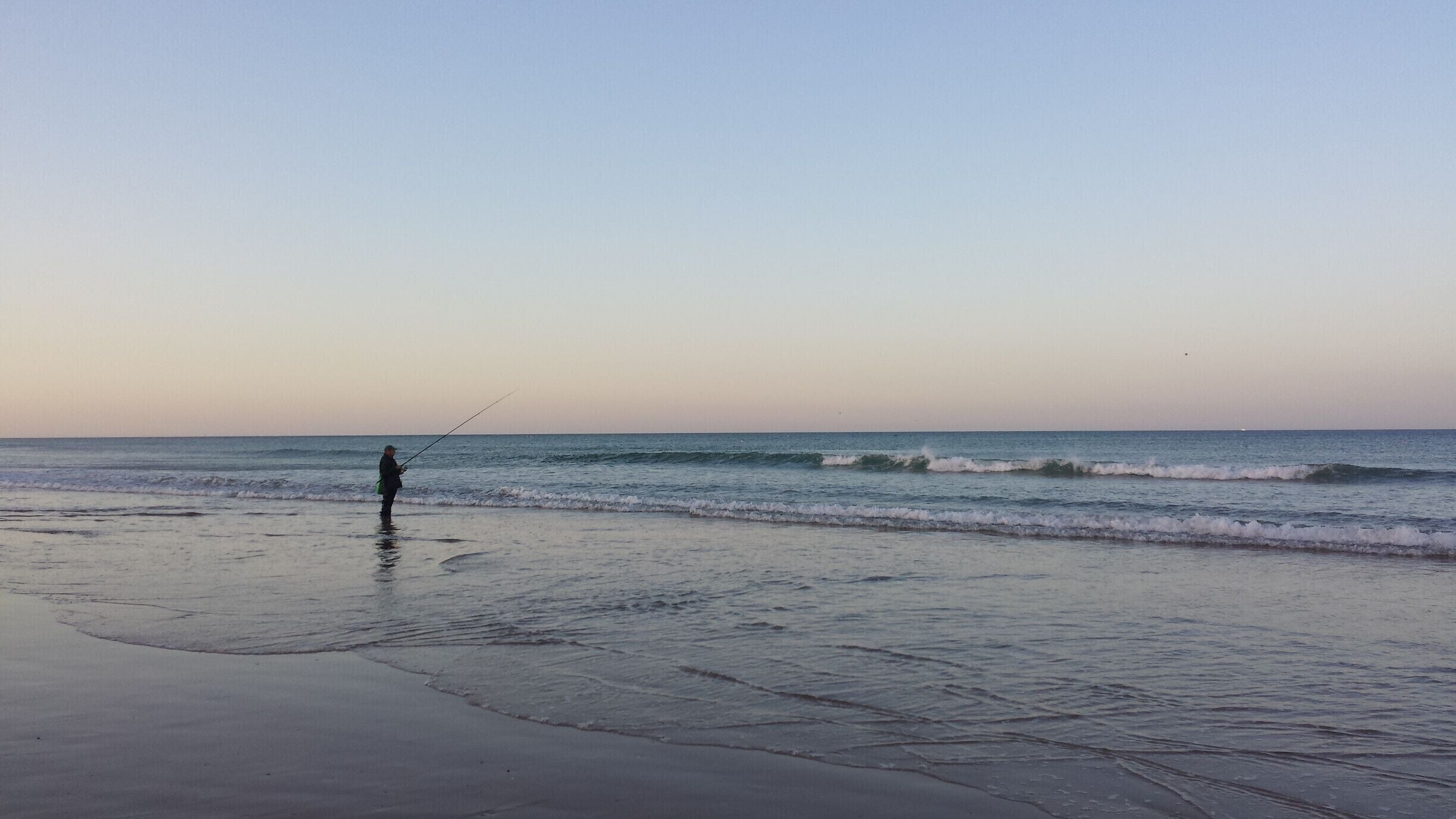 NO EDITING: one morning at Playa la Barrosa, no clouds came up and the sun was rising....