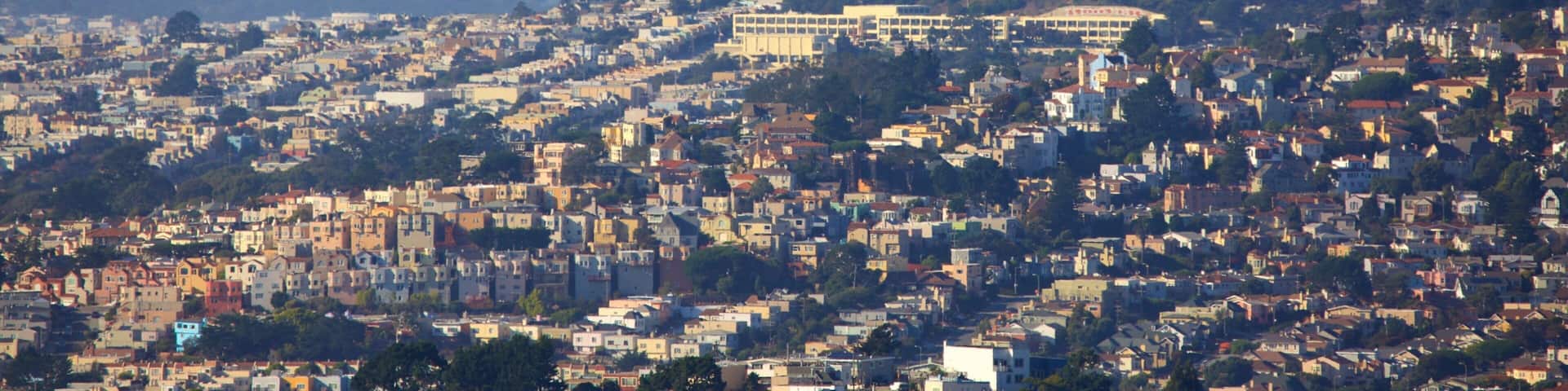 Brisbane showing a city