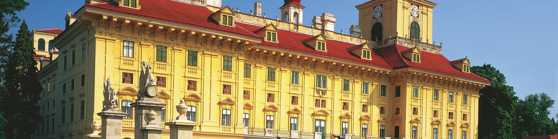 Eisenstadt mostrando elementos de patrimônio, um castelo e arquitetura de patrimônio