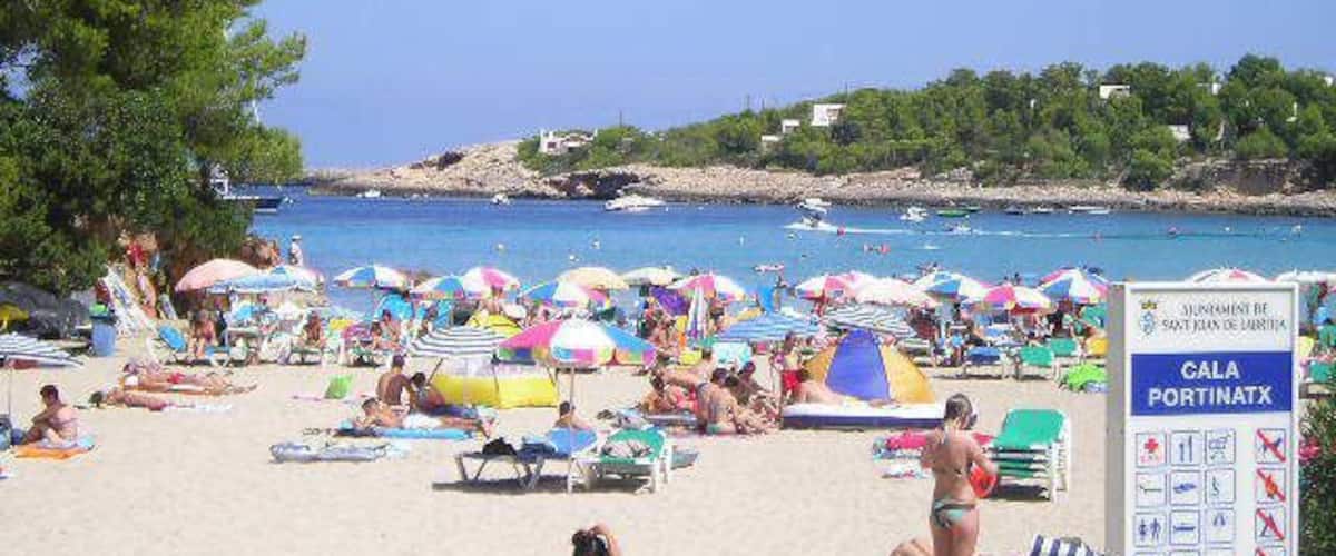 Ibiza, Cala Portinatx, Beach Sant Joan de Labritja