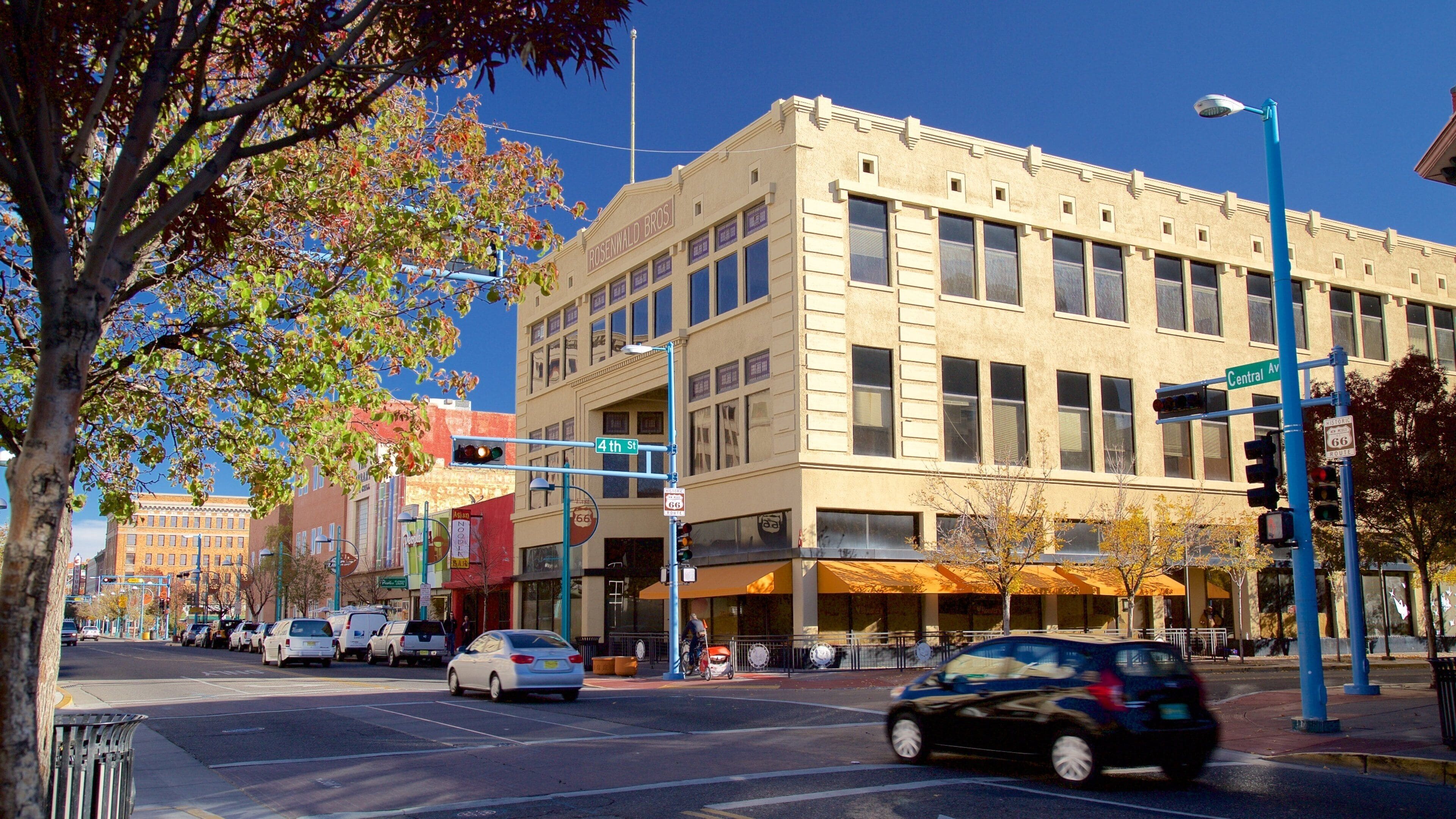Albuquerque featuring street scenes