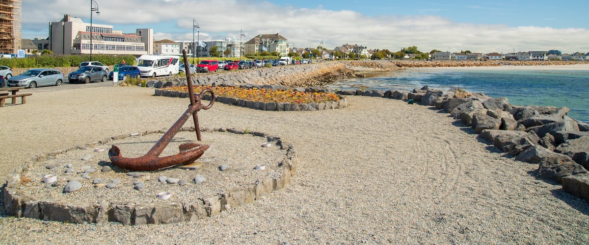 Salthill showing a coastal town and general coastal views