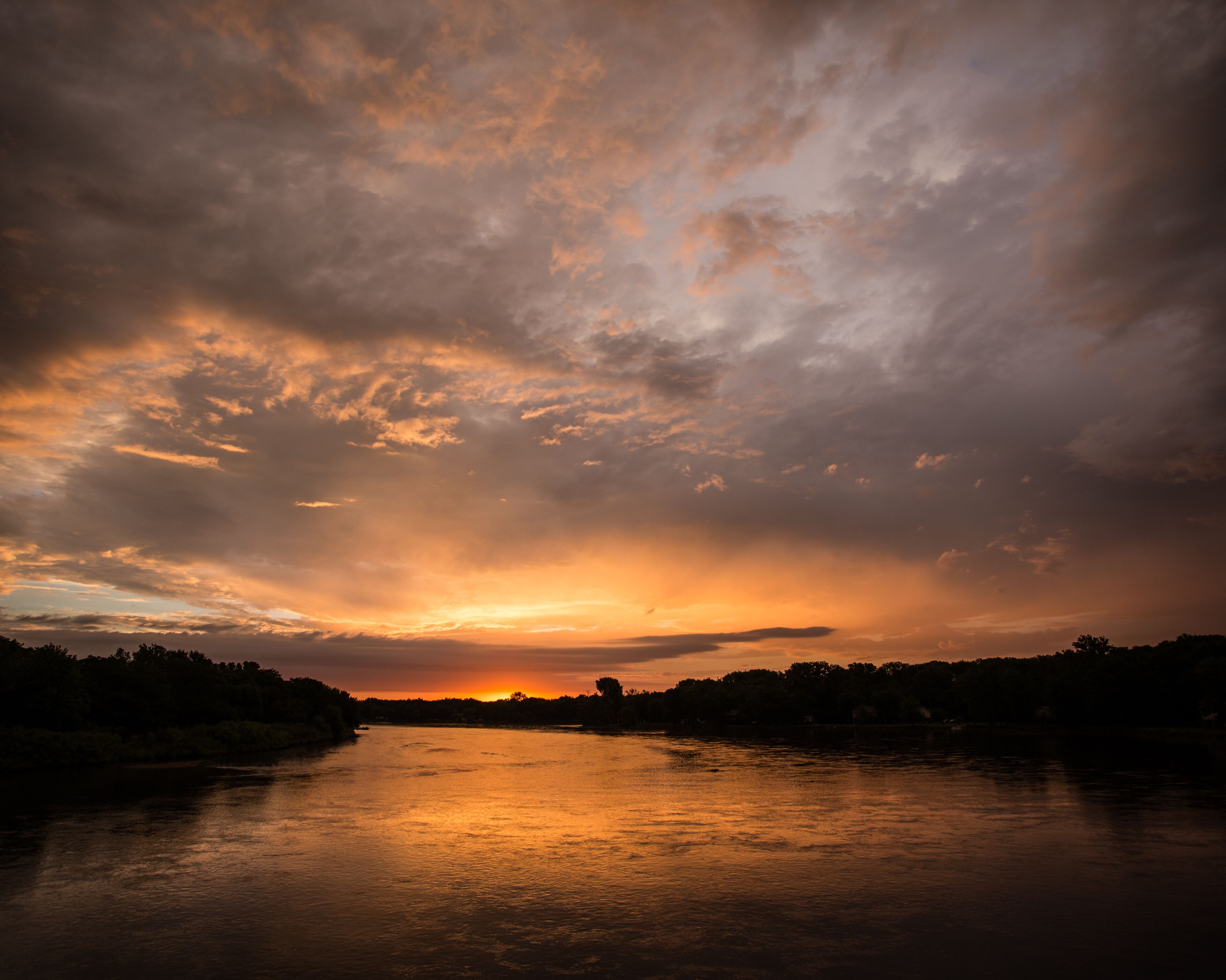 Sunrise over the Cedar River