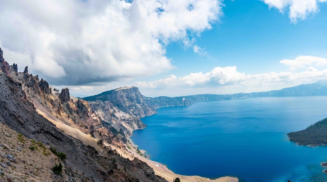 Panoramic view of Crater Lake and Wizard Island in Oregon