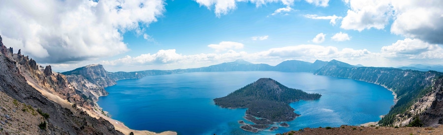 Panoramic view of Crater Lake and Wizard Island in Oregon