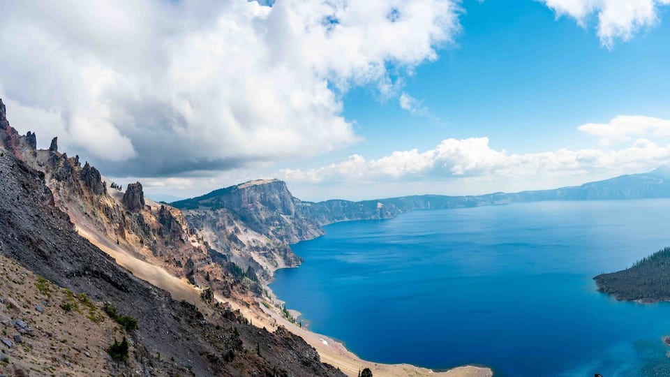 Panoramic view of Crater Lake and Wizard Island in Oregon