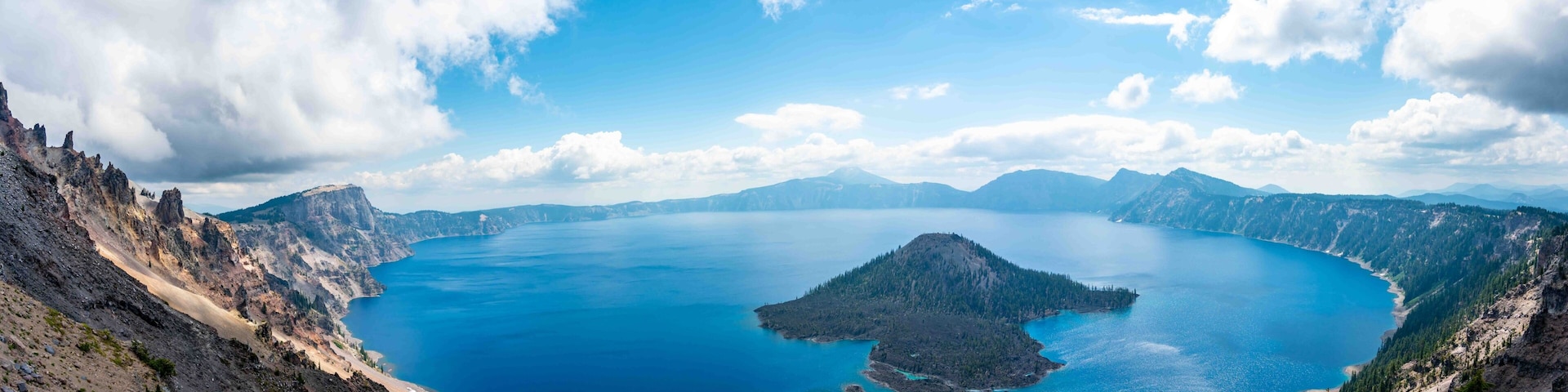Panoramic view of Crater Lake and Wizard Island in Oregon