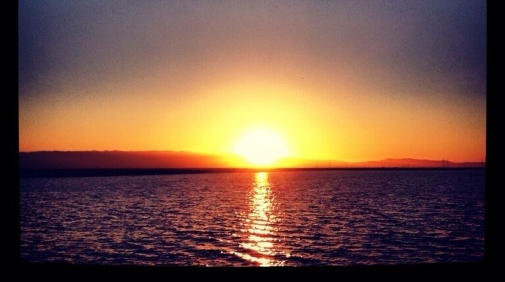 A fond farewell to the setting sun.