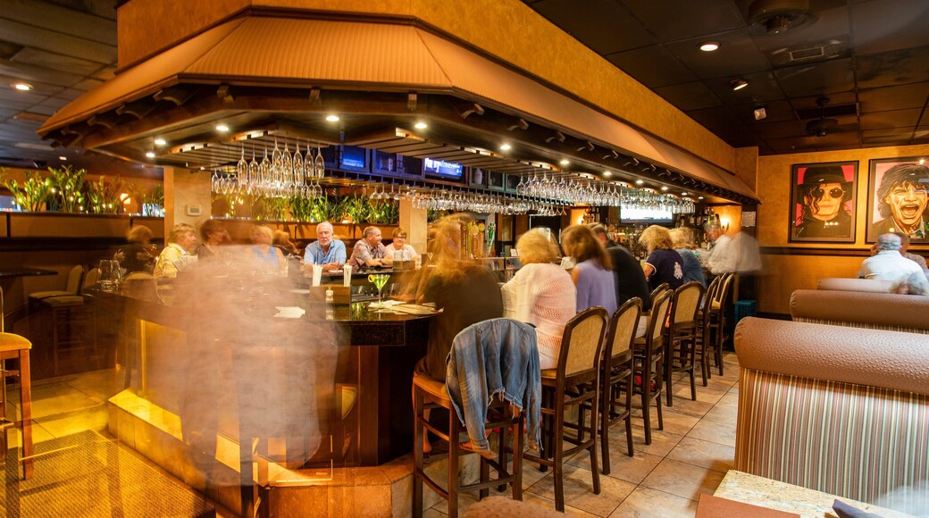Florida which includes interior views and a bar