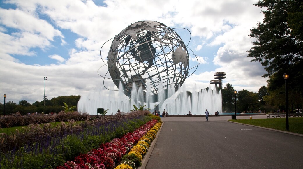 Corona which includes flowers, a statue or sculpture and a fountain