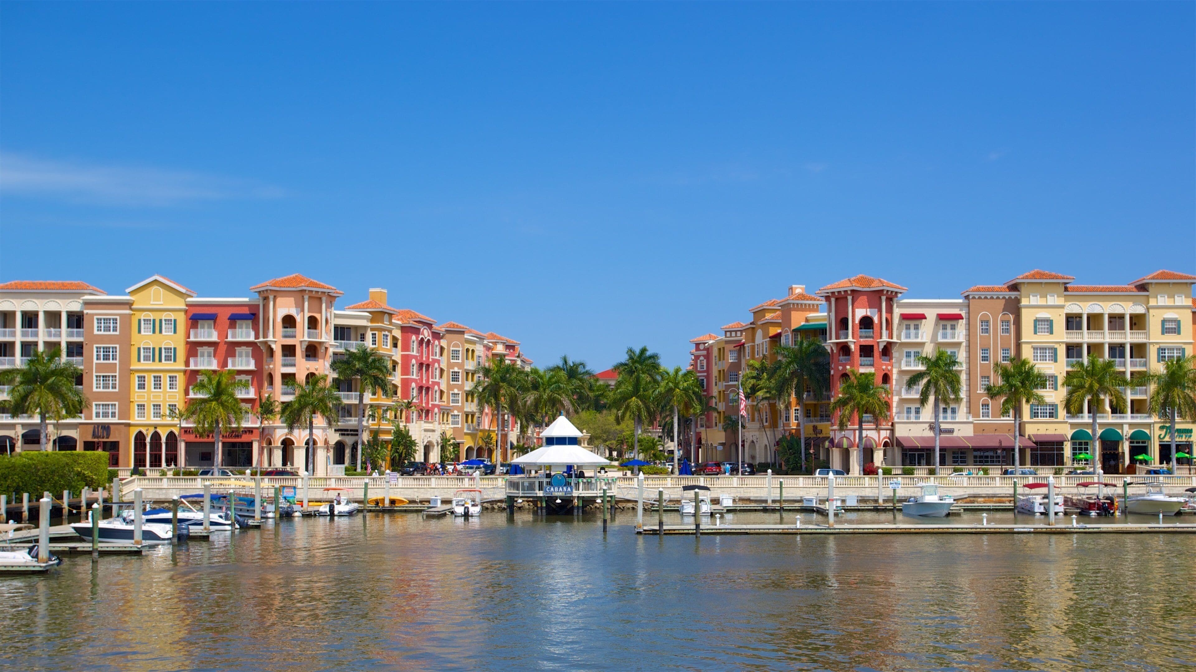South Florida which includes a bay or harbour, a coastal town and a marina