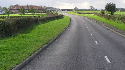 Copeland Lane : Checker Leazes Looking southwest toward Evenwood, on Copeland Lane with Checker Leazes on the left.