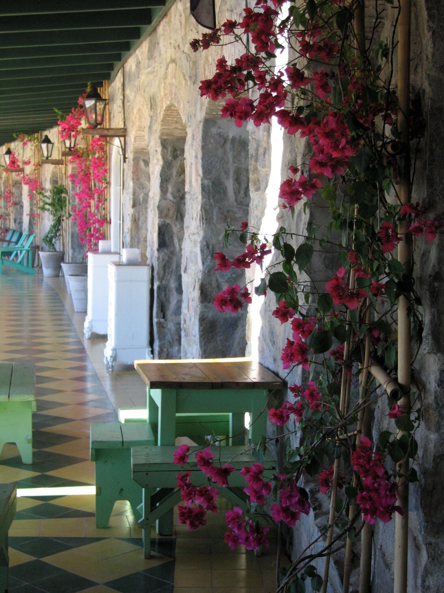Took a nice walk from the hotel along the Rio de la Plata to this little marina where they have a yummy ice cream & sweets shop and a little restaurant with delicious chivitos 