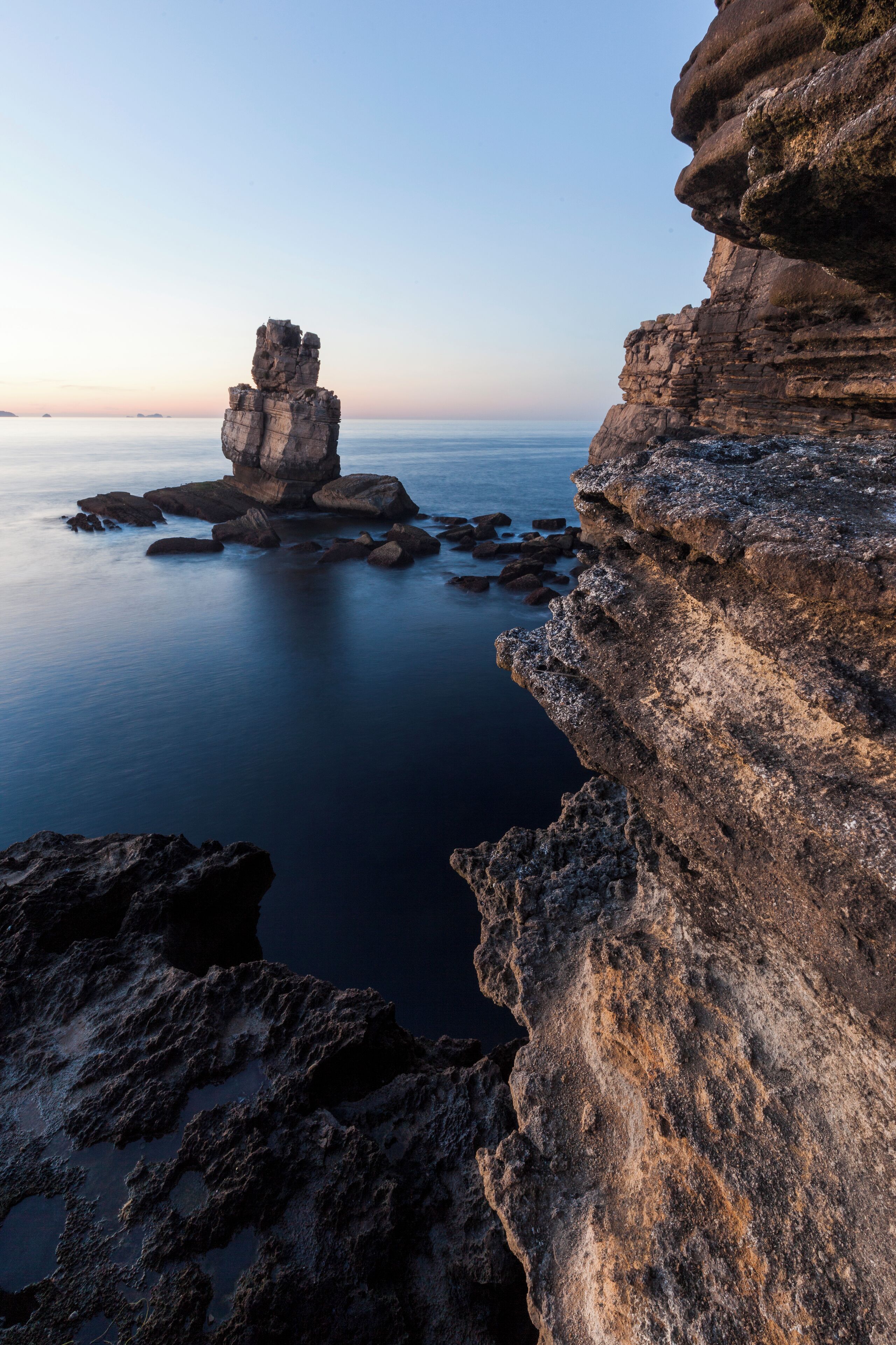 Cabo Carvoeiro 

#cabocarvoeiro #peniche #Portugal #sunset #frame #landscape #seascapes #landscapephotography #bvsquad #olhoportugues #travel #trover