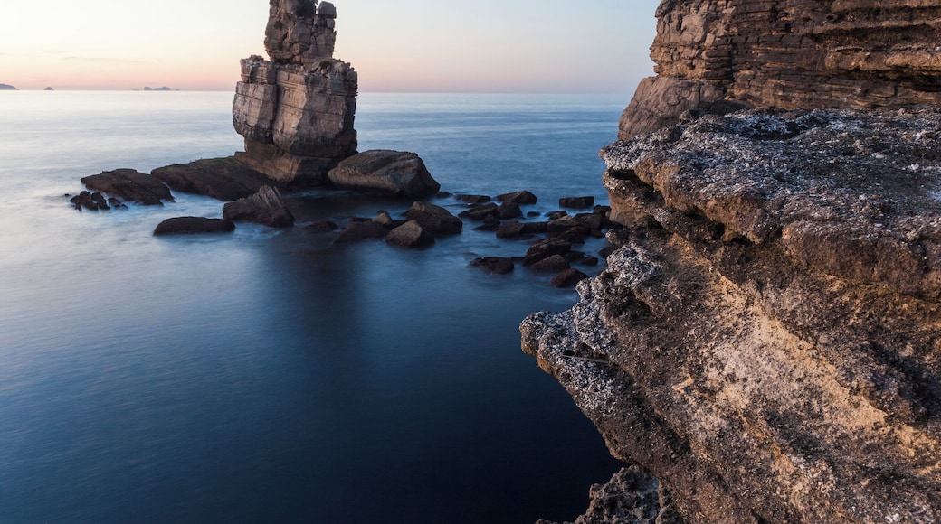 Cabo Carvoeiro
#cabocarvoeiro #peniche #Portugal #sunset #frame #landscape #seascapes #landscapephotography #bvsquad #olhoportugues #travel #trover