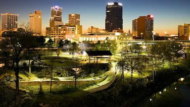 Night in Little Rock