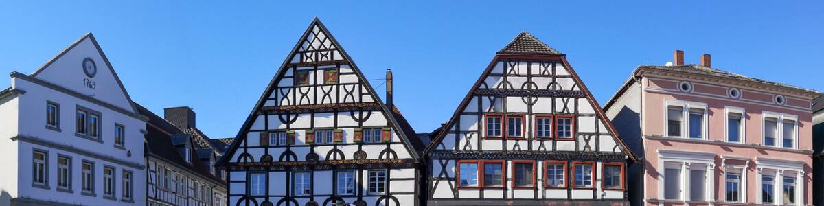 Alte Häuser am Marktplatz von Unna im Ruhrgebiet in Deutschland