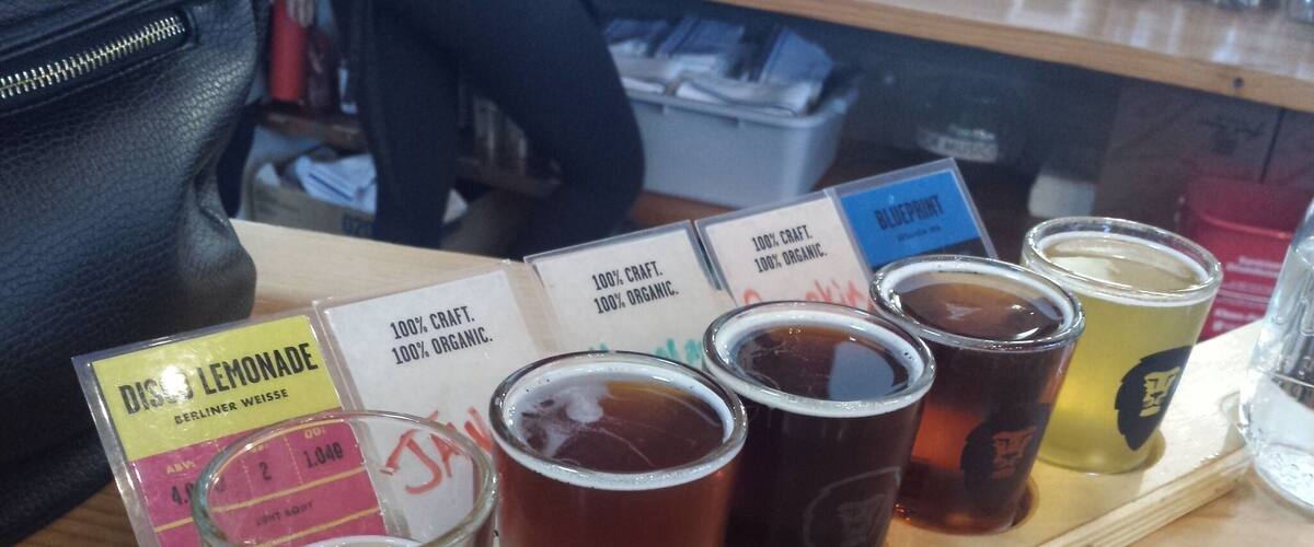 Delicious brews and a really great Happy Hour at Aslan Brewing in Bellingham, WA!