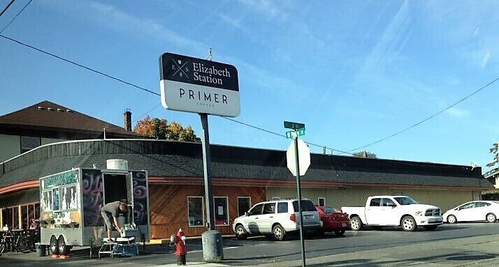 Bellingham - Great range of craft beers on draft + chilled bottles / cans