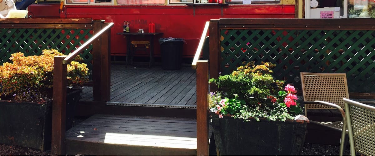 30 mins south of the Canadian border you stumble upon historic Fairhaven with cobblestone walks, murals, restaurants and antique shops.
Don't miss this quirky fish n' chip joint.