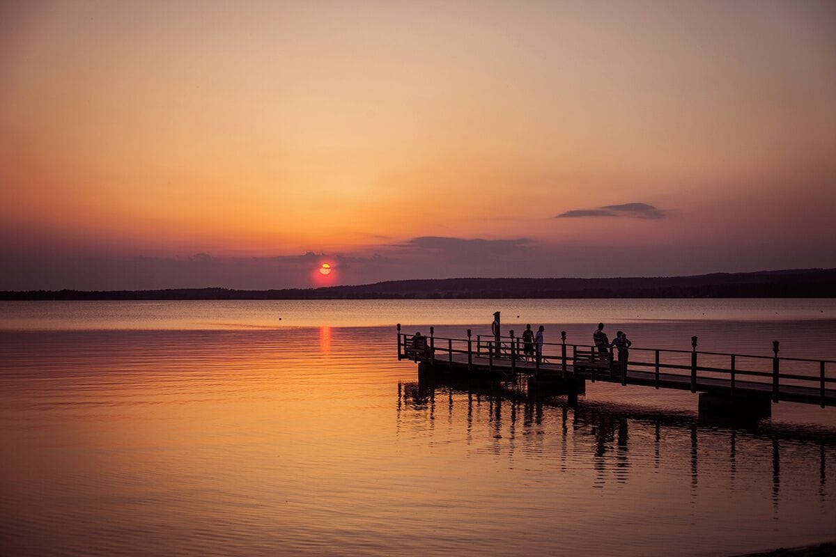 I spent a summer working down by Varamobaden in Motala. A small town with a beautiful beach! This is one of the many sunsets I've had the opportunity to watch.

Beautiful Sweden!