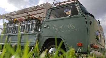 Spring is the perfect time to visit Springfield and create your own bouquet of fresh Ozark flowers.
#LifeAtExpedia
#OnTheRoad