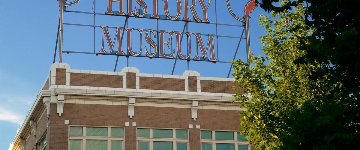 Springfield featuring signage