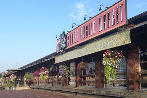 This nifty metropark in downtown Dayton is a combination of farmer's market and local craft sale with food stands. It's only open Thursday - Saturday. Great place to pick up some local produce or dairy or honey, get some lunch while enjoying live music, and find a couple nifty local knick-knacks. It is inside the building (some stalls sprawl into the parking lot when the weather is nice) so rain or shine doesn't matter, and no pups.