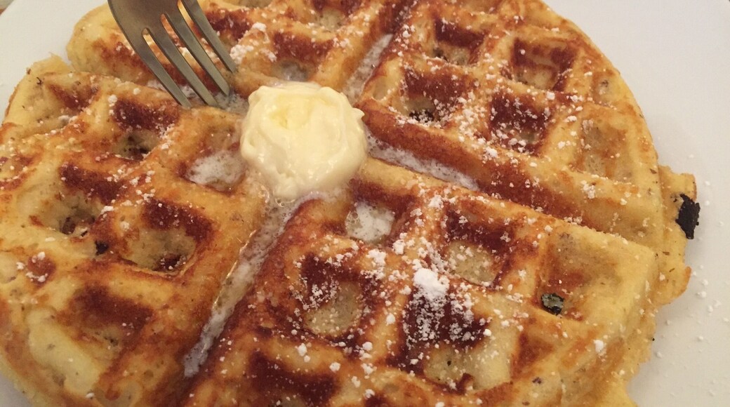 Gluten free waffles were so yum😋