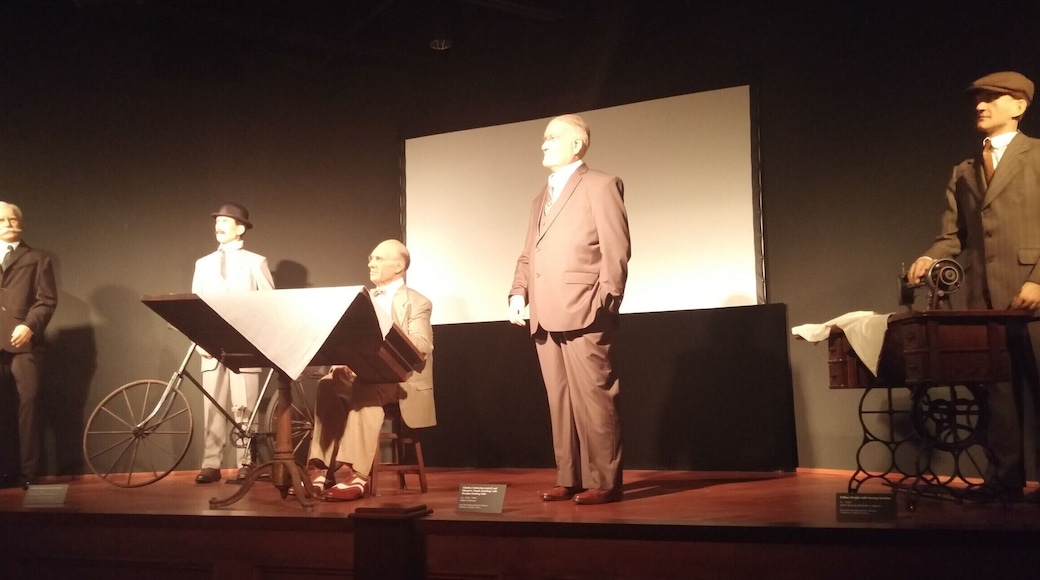 Welcome to animatronic anachronism theater at Carillon Historical Park!
Famous faces in Dayton history including John H. Patterson, Charles Kettering, Edward A. Deeds and Orville and Wilbur Wright take the audience through a 4-D telling of Dayton's influence on invention and technology.
There's audio, video, lightning, wind, rain and plenty of Dad jokes for everyone!