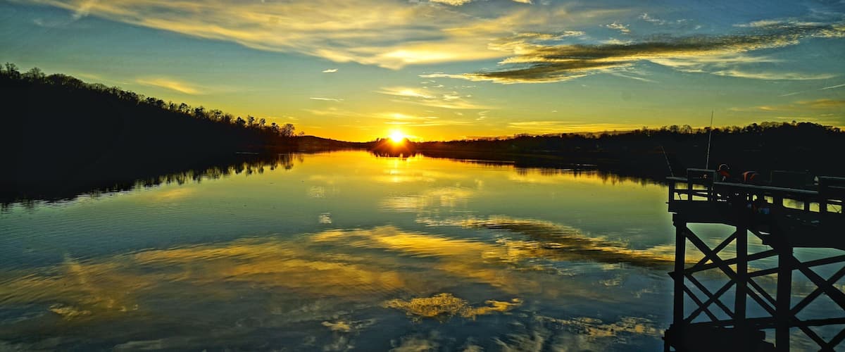 Cloud reflection #sunset #clouds
#perspective photo contest