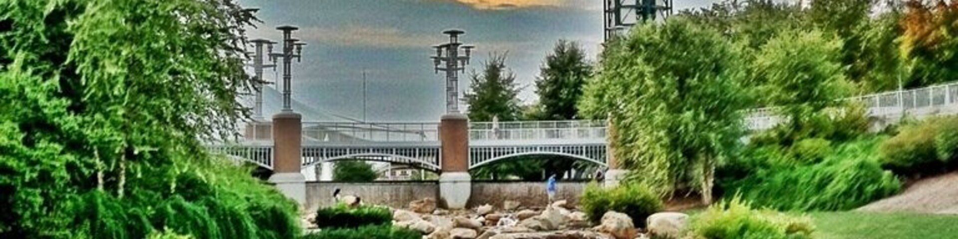 Pretty setting from the street of Worlds Fair Park.