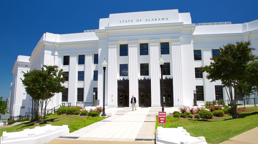 Montgomery que inclui arquitetura de patrimônio e um edifício administrativo