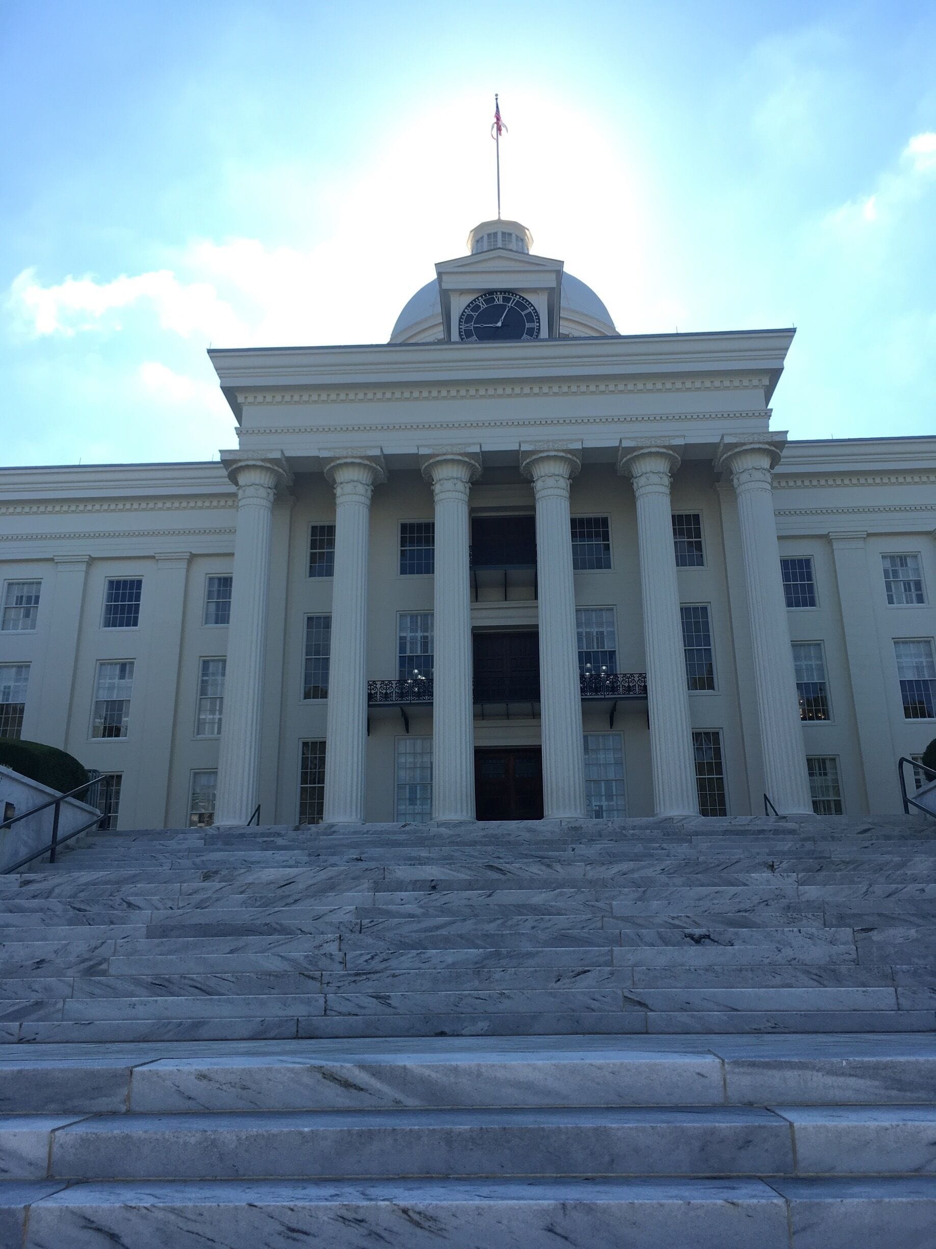 A very nice downtown area. I passed through during the holidays so it was rather lonely. I wonder what it looks like on a regular day.