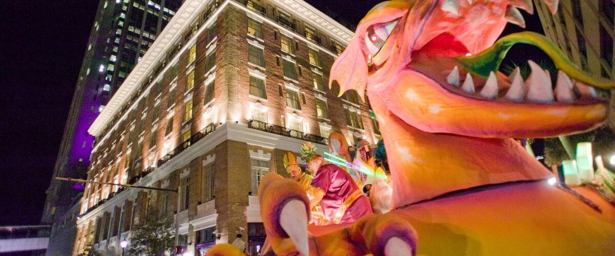 Mobile montrant scènes de nuit