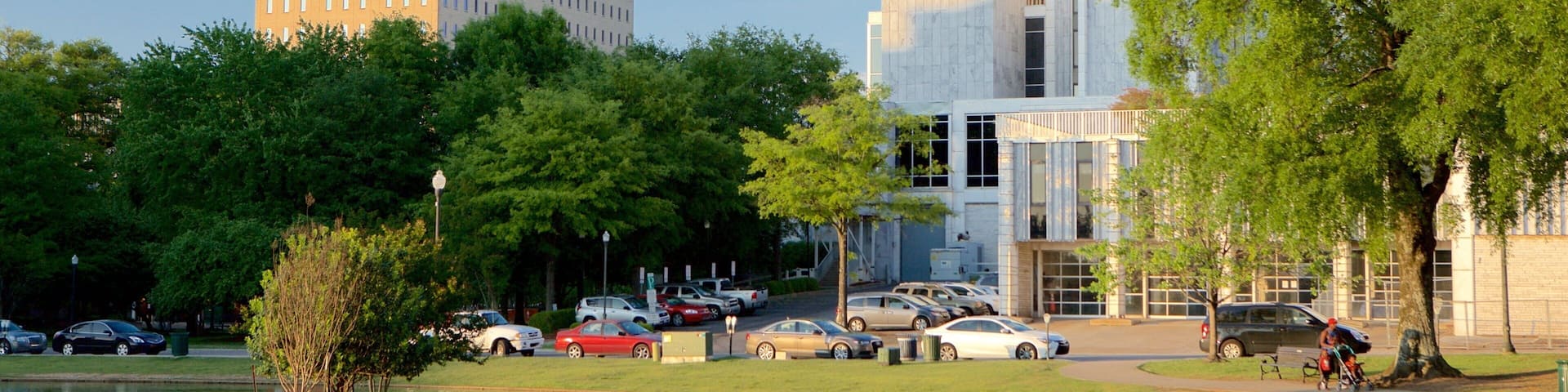 Huntsville featuring a park and a pond