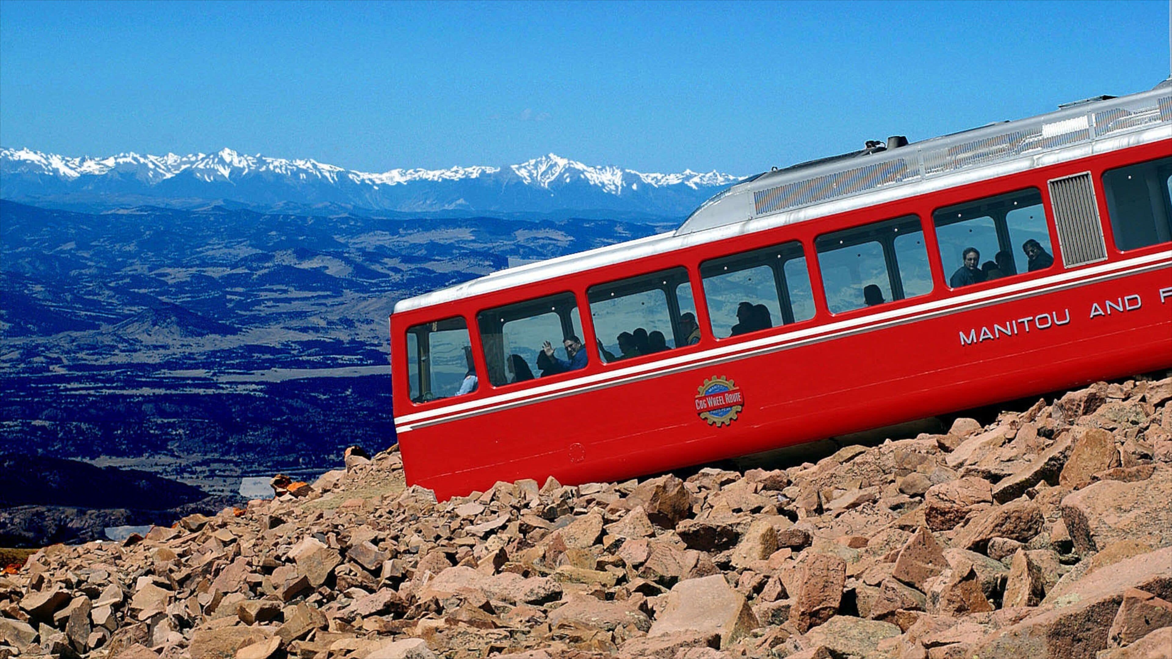 Colorado Springs featuring mountains