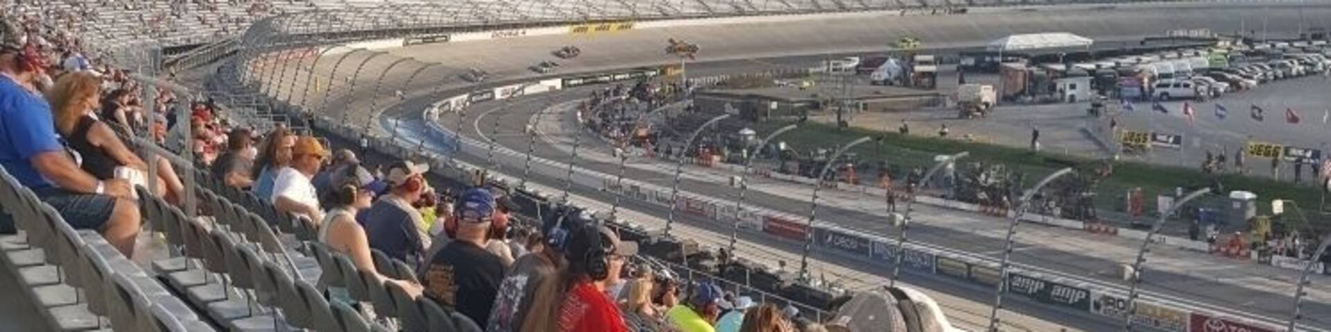 Great weekend for the whole family! Lots to do around the area